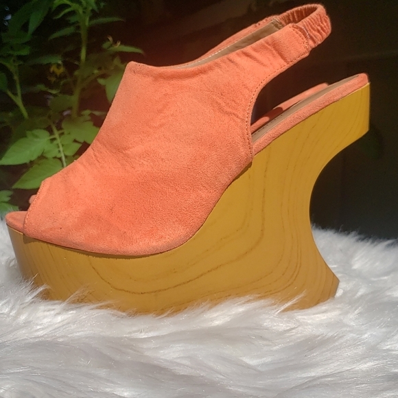 Call It Spring Orange Peep Toe Wedges 7 OVERGAARD - Picture 1 of 13